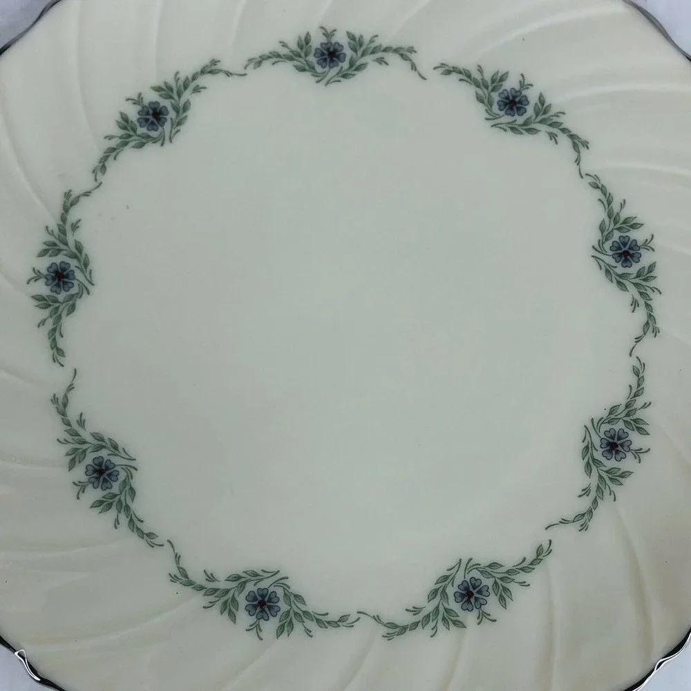 2‎ Lenox China Musette Salad Dessert Plates 7 7/8” Platinum Trim F507 VTG USA